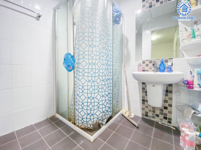 *****ทาวน์เฮ้าส์มือสองย่านนนทบุรี ม. เดอะคอนเนค แจ้งวัฒนะ-ปากเกร็ด บ้านสวยพร้อมอยู่ เฟอร์นิเจอร์บิวท์อินทั้งหลัง เนื้อที่ 21 ตร.ว. ฟังก์ชัน 3 ห้องนอน 2 ห้องน้ำ 2 ที่จอดรถ แถมฟรี !! เครื่องปรับอากาศ 3 เครื่อง บนทำเลที่เชื่อมต่อถนน แจ้งวัฒนะ, ติวานนท์, เลียบคลองประปา ใกล้รถไฟฟ้าและทางด่วน